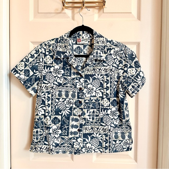 The Hawaiian Original Tops - Blue Hawaiian original button up